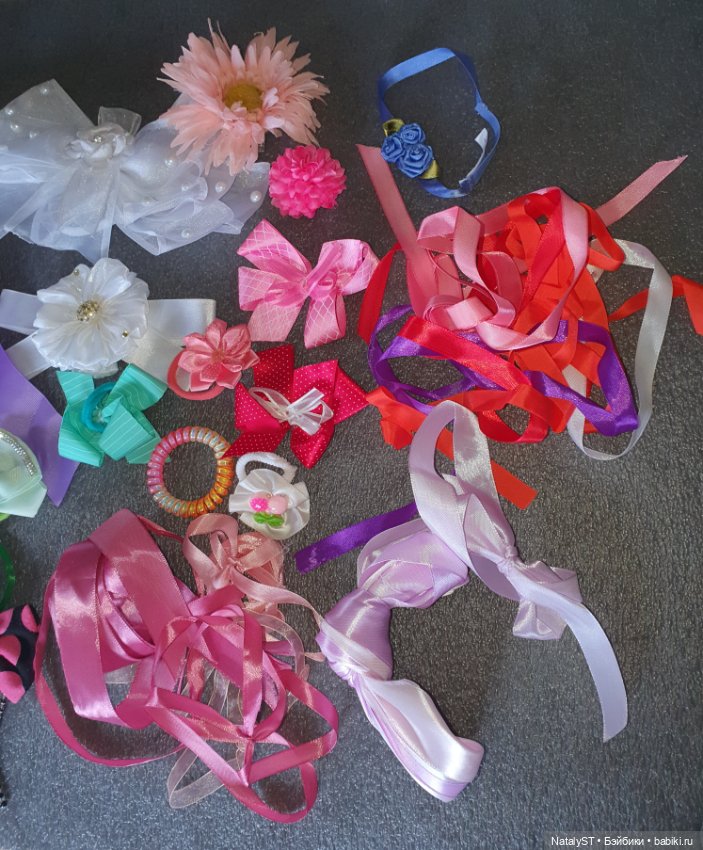 Большой лот-банты,заколки,резинки,ленты (фото 7)