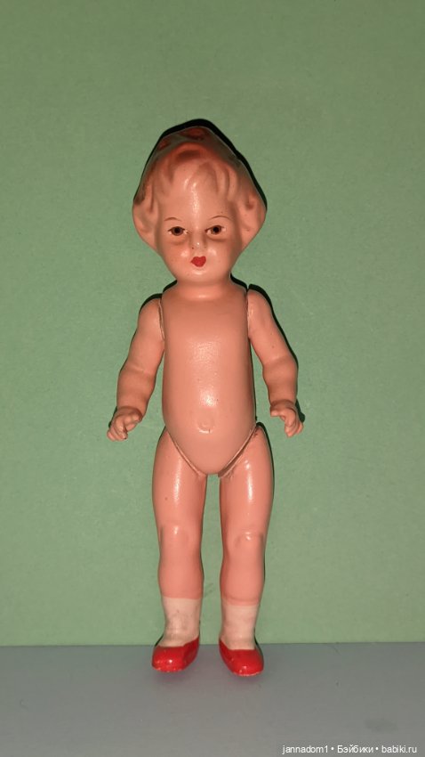 Очаровательная куколка-рельефка ECW-E. Christian Wittig, высота 14,5 см (фото 7)