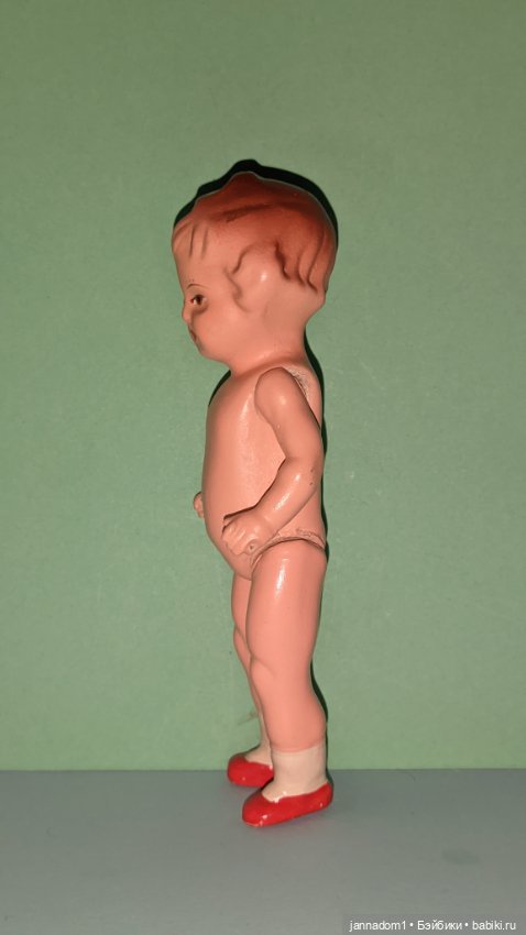 Очаровательная куколка-рельефка ECW-E. Christian Wittig, высота 14,5 см (фото 5)