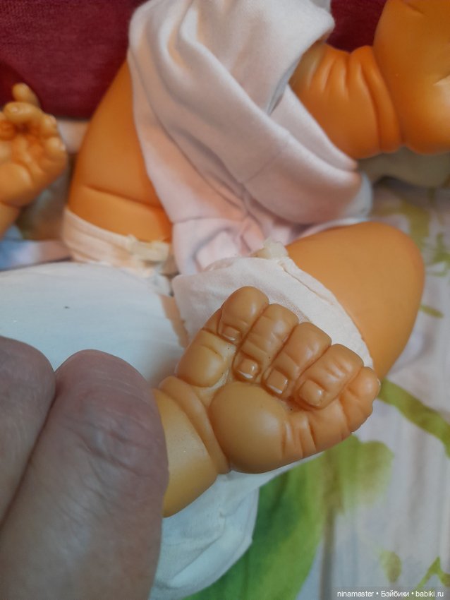 Авторская виниловая сплюшка из Германии