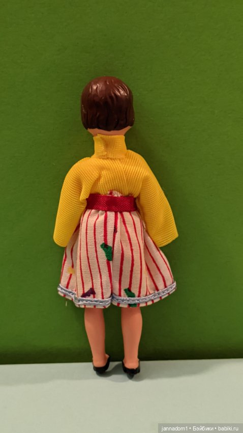 Куколка резиновая Ари Ari August Riedeler GmbH &Co KG, ГДР, высота 11 см (фото 2)