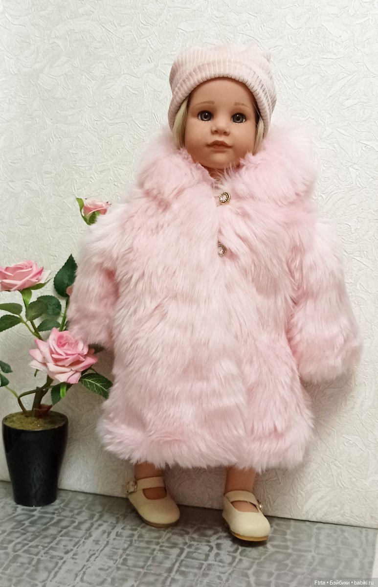 Розовая шубка для кукол Готц