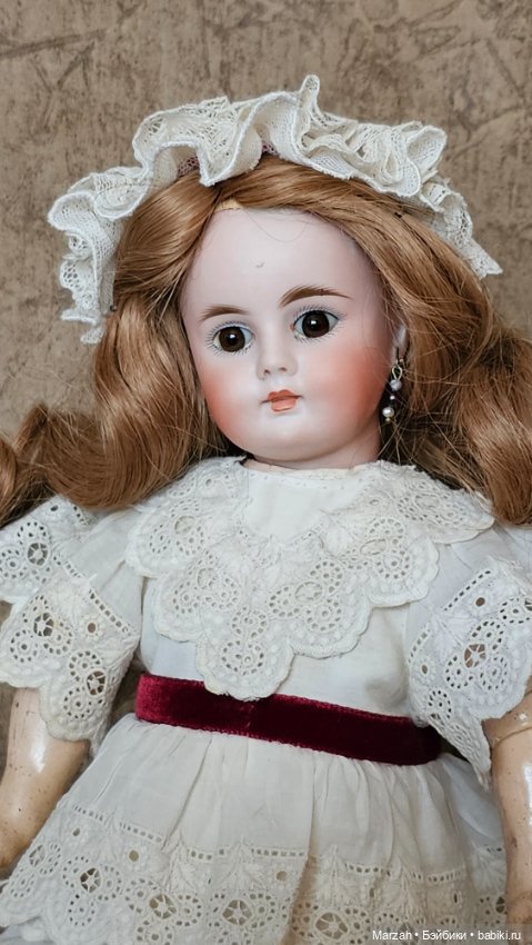 Ранняя антикварная малышка от Bahr&Proschild 224молд, закрытый рот (фото 3)