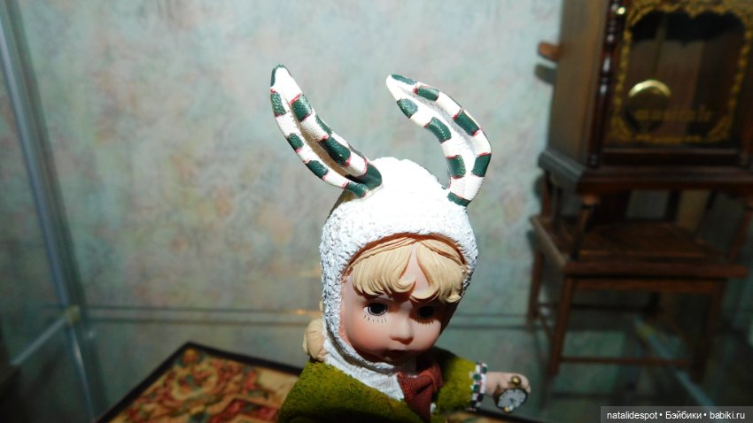 Статуэтка от Madame Alexander " White Rabbit" (фото 9)