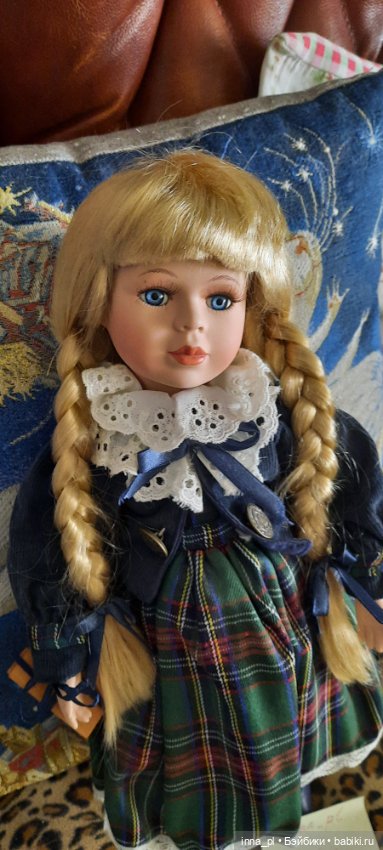 Девочка с косичками из The Leonardo Collection (фото 4)