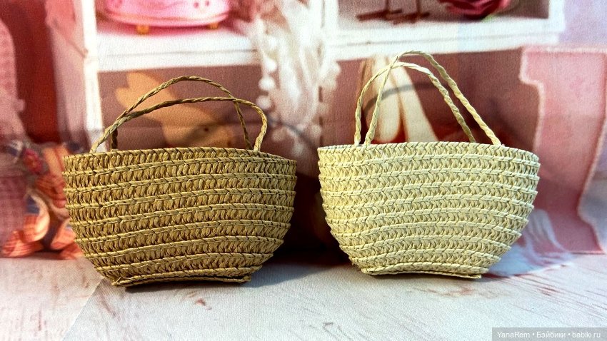 Сумочка для кукол типа Паола Рейна