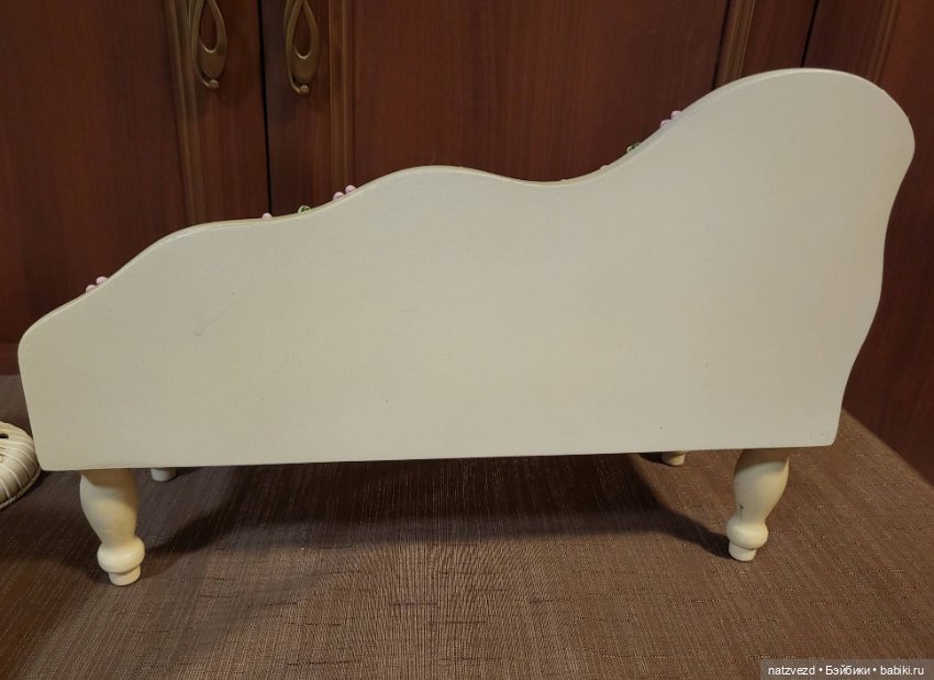 Диван (софа, кушетка) "Ellowyne's Chaise" для кукол Tonner (Тоннер) и других формата 1/4 (фото 5)
