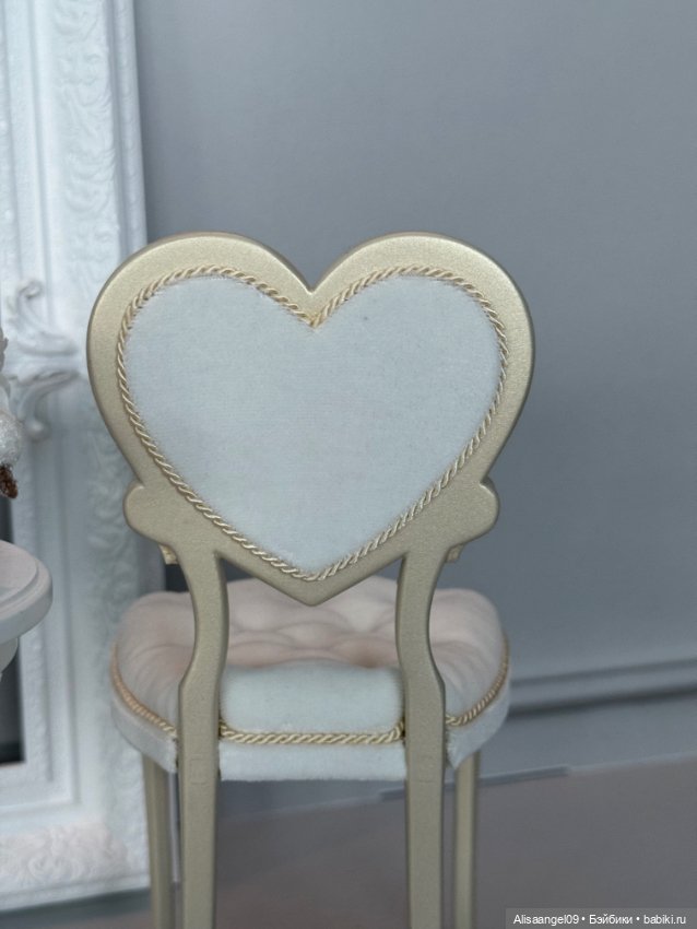 Качественная мебель для кукол 25-35 см (фото 10)