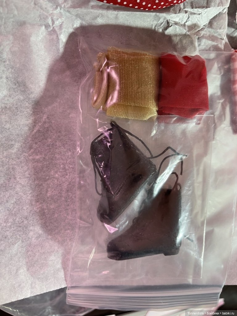 Наряд Пейшенс Через лес или Красная шапочка от Тоннер/ Tonner Thru the Woods Patience, новый (фото 10)