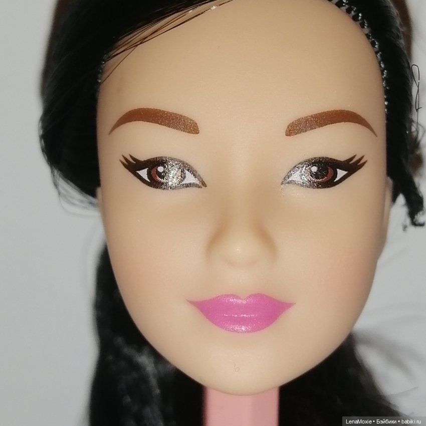 Голова Барби безграничные движения Неко - Barbie - Mattel (фото 6)