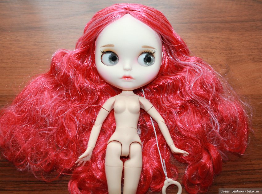 Кукла Блайз (Blythe) ТБЛ, без челки, красно-розовые волосы (фото 5)