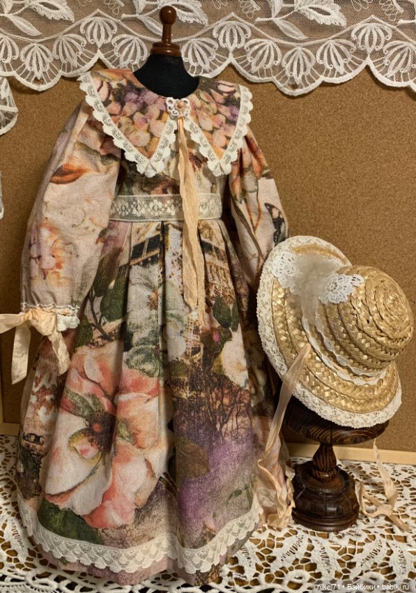 Романтичное платье для большой куклы (фото 9)