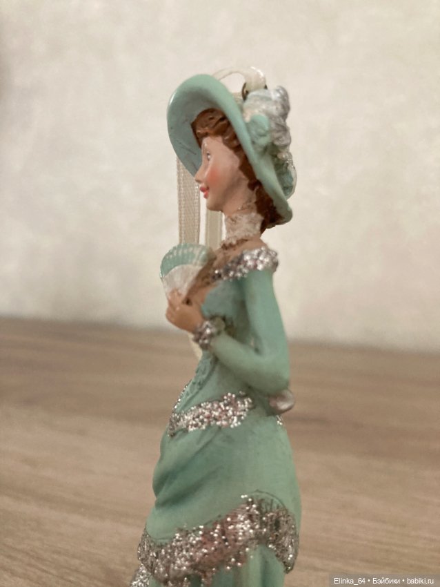 Барышни на елку или в коллекцию (фото 9)
