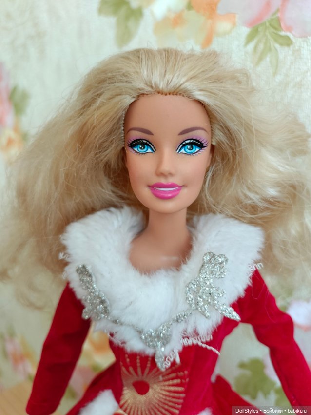 Target Holiday Sparkle Barbie X4855 2011 1135541