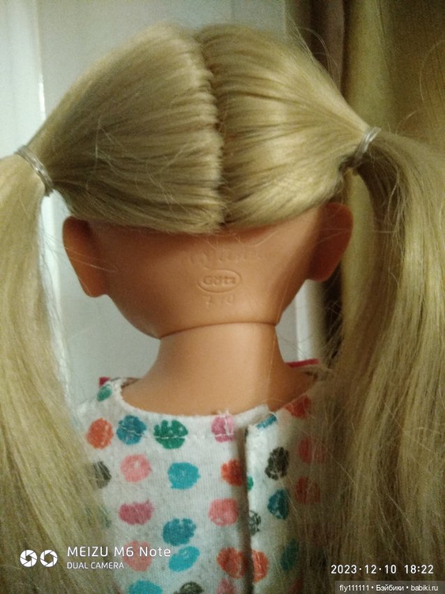 Эмили Готц на детском теле выпуск 2010 года (фото 4)