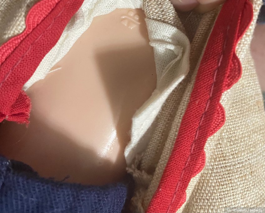 Ленигрушка, малыш в национальном костюме (фото 2)