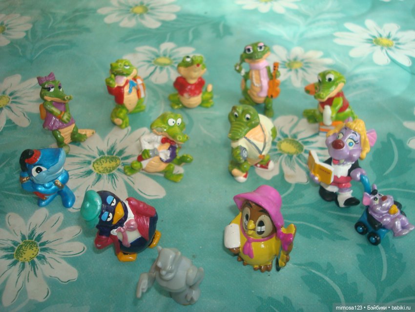 Киндеры разных серий лотом