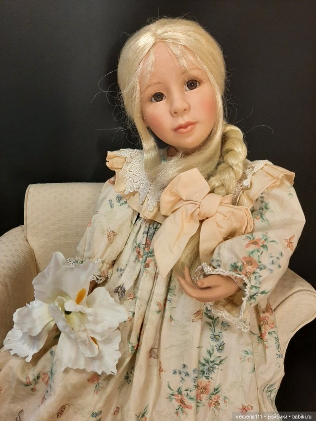 Красавица Сеpинa от Мary Ann George и Linda Riсk 65 см Винил