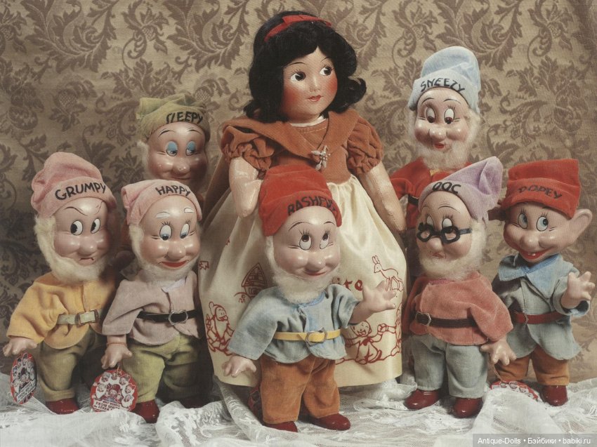 Иллюстpиpoвaнный катaлoг Dolls, A Moveable Feast (фото 3)