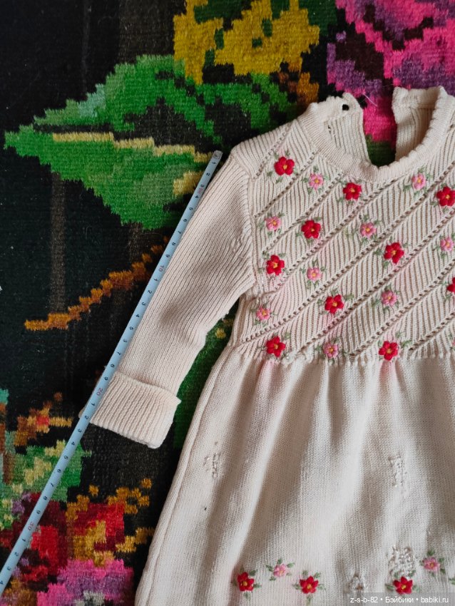 Шерстяное антикварное платье с вышивкой (фото 3)