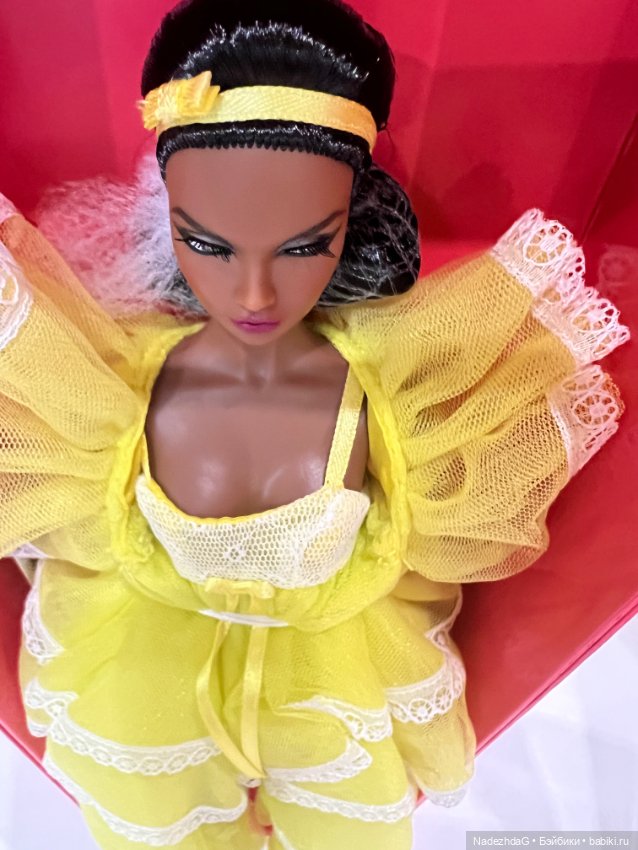COMPLETE OUTFIT POPPY Parker Lemon Lullaby Integrity Toys