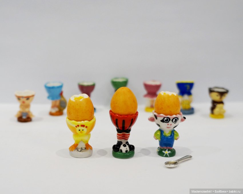 Подставки под яички. Французская фарфоровая миниатюра