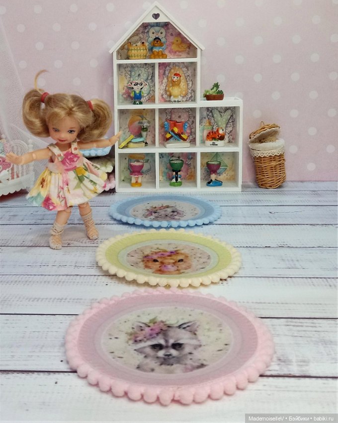 Подставки под яички. Французская фарфоровая миниатюра