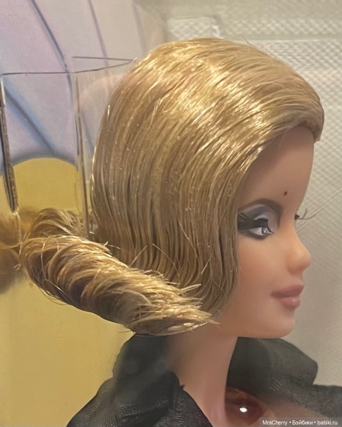 Barbie Pussy Galore - Goldfinger / Барби Пусси Галор серия Девушки Джеймса Бонда)