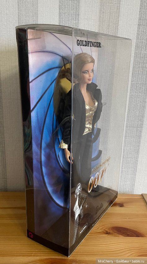 Barbie Pussy Galore - Goldfinger / Барби Пусси Галор серия Девушки Джеймса Бонда) (фото 3)