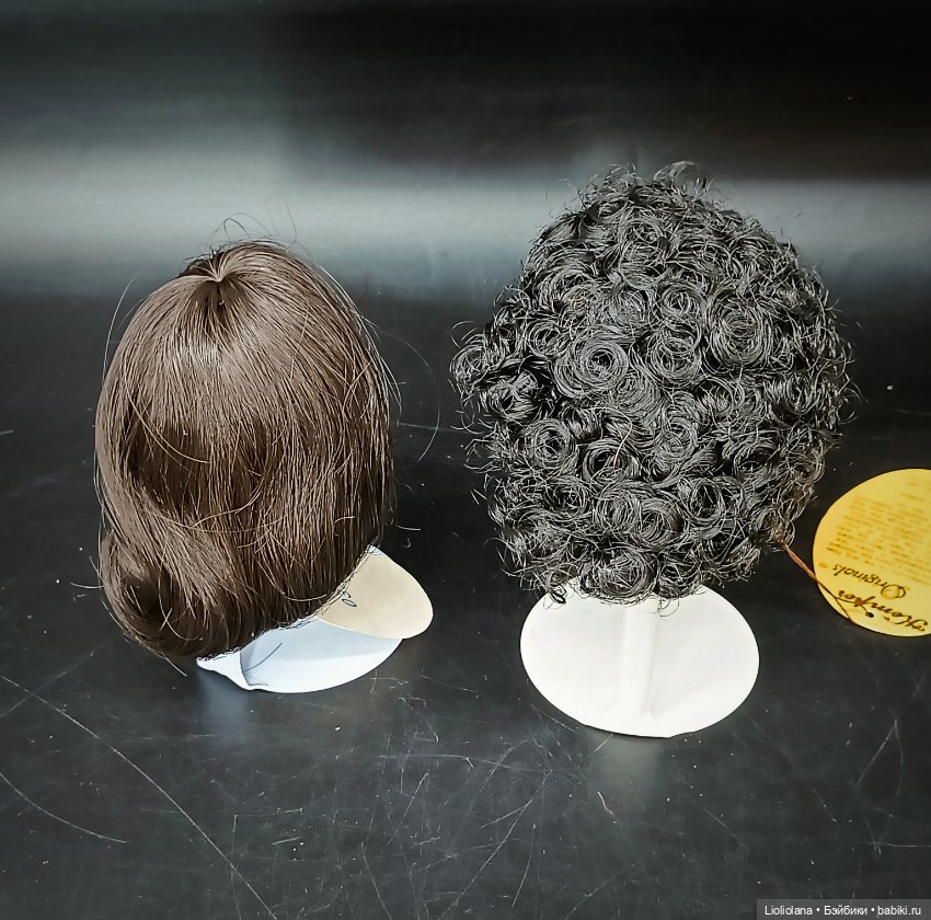 Винтажные парики для кукол Тёмные размер 7"-8" (фото 3)