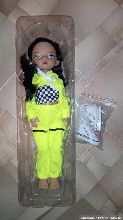 Queban party doll — Шарнирные куклы (не BJD) (фото 3)