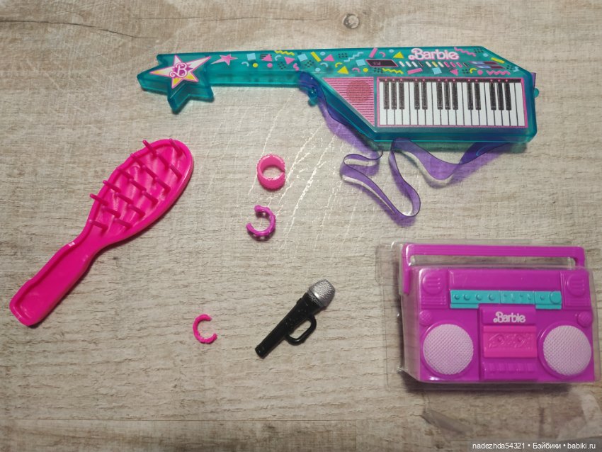 Аутфит Барби музыкант Barbie Rewind 80s Night Out (4) (фото 9)