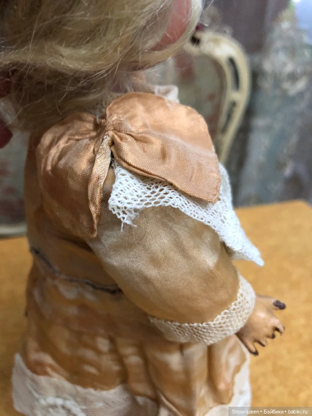 Комплект платье и шляпка для антикварной куколки (фото 3)