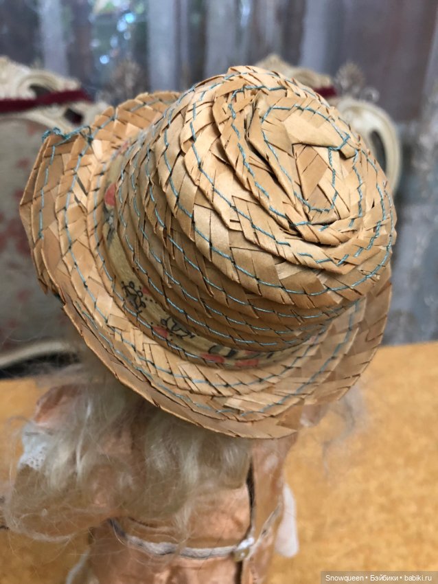 Комплект платье и шляпка для антикварной куколки (фото 8)