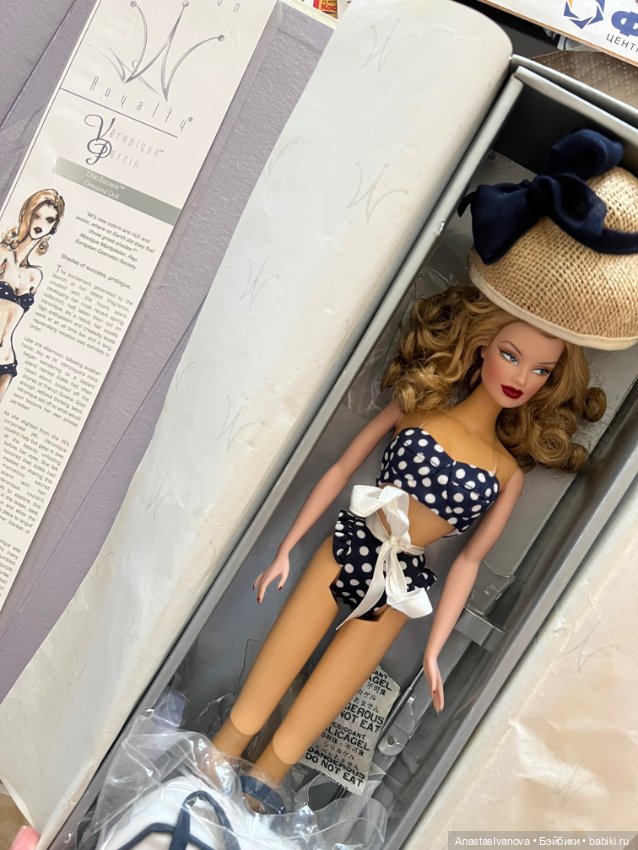 Fashion Royalty Veronique Chic Escape LE 1000 (фото 6)