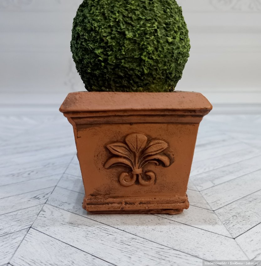 Дерево кипарис в кадке — Миниатюра для кукол (фото 3)