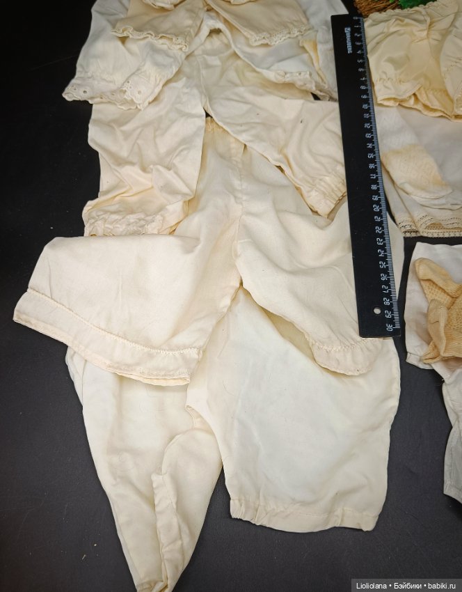 Лот винтажной одежды для кукол (фото 2)
