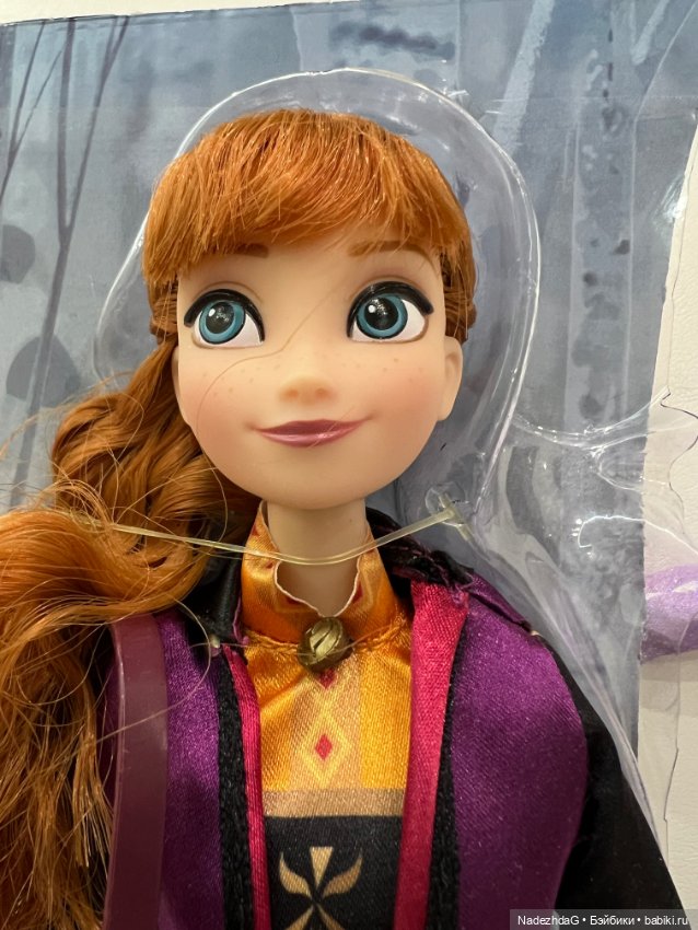 Анна из большого набора Холодное Сердце с доп. аутфитом