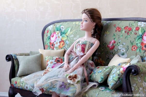 Диван для кукол — Кукольная мебель (фото 8)