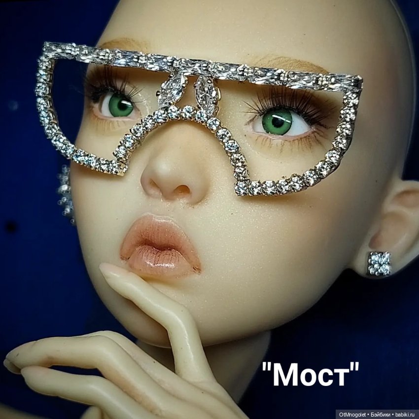 Очки из метала, циркония и страз (фото 8)