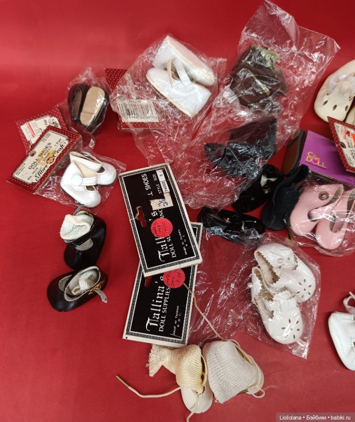Лот винтажной обуви для кукол (фото 4)