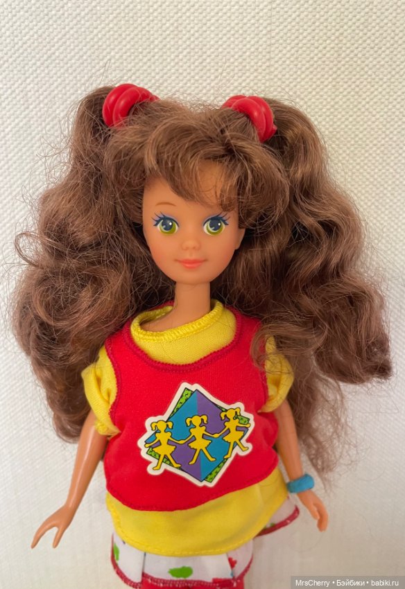 Кортни - подружка Скиппер \ Cool tops Courtney