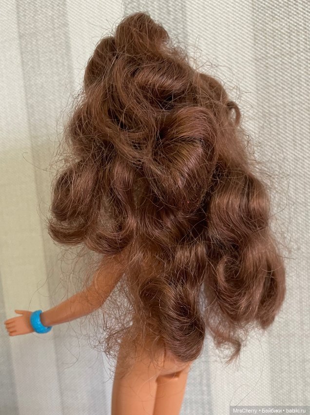 Кортни - подружка Скиппер \ Cool tops Courtney