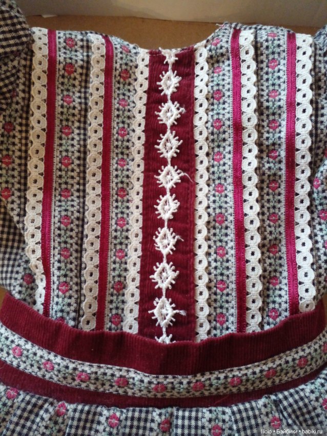 Платье для винтажной куклы (фото 2)