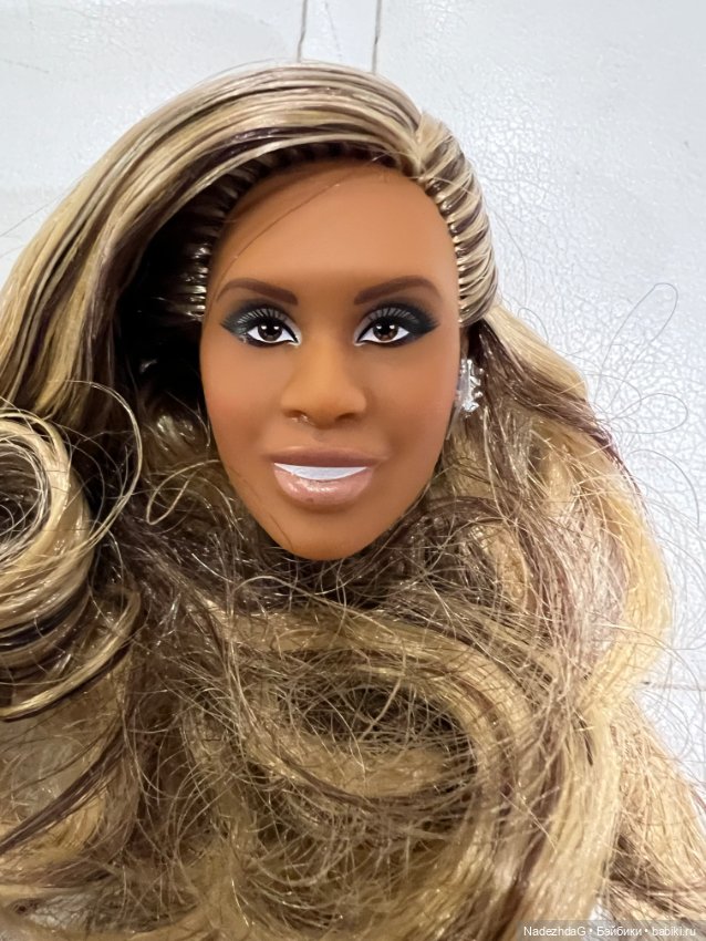 2# Голова Tribute Collection Laverne Cox Лаверна Кокс (фото 4)