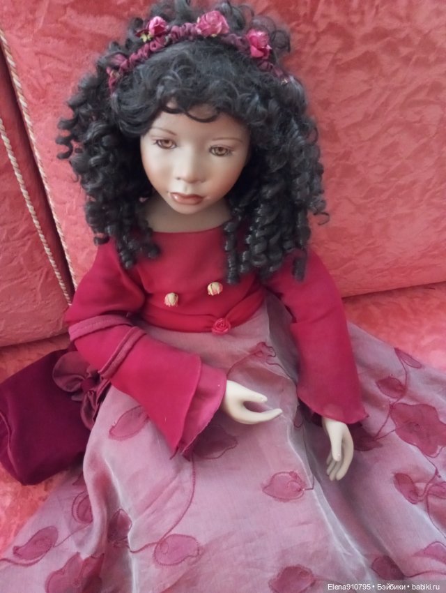 Испанка Simone Ruby Doll collection (фото 2)