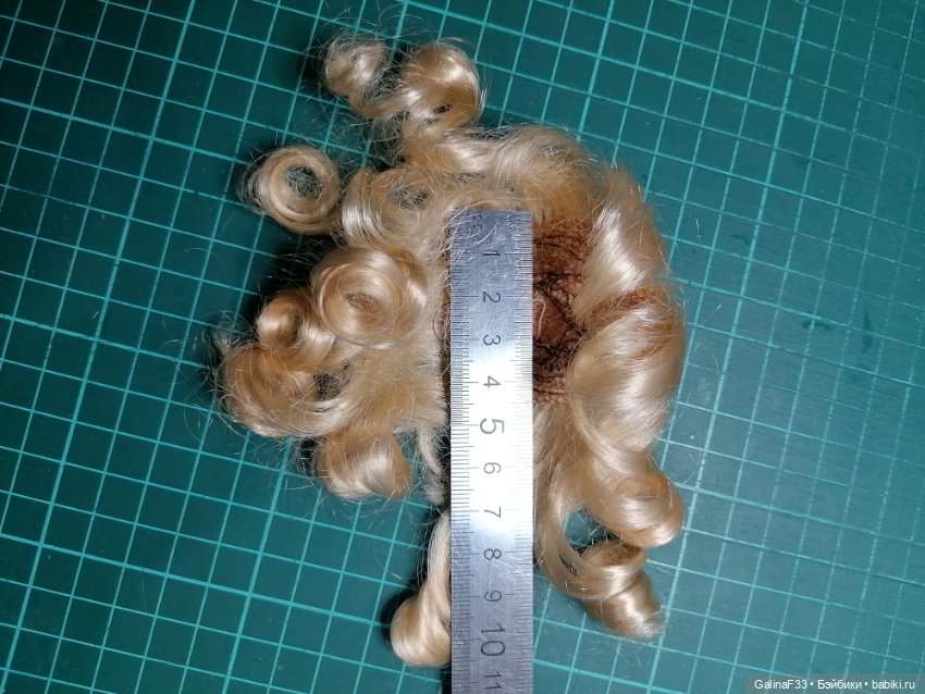 Парик из искусственных волос на сетке (фото 3)