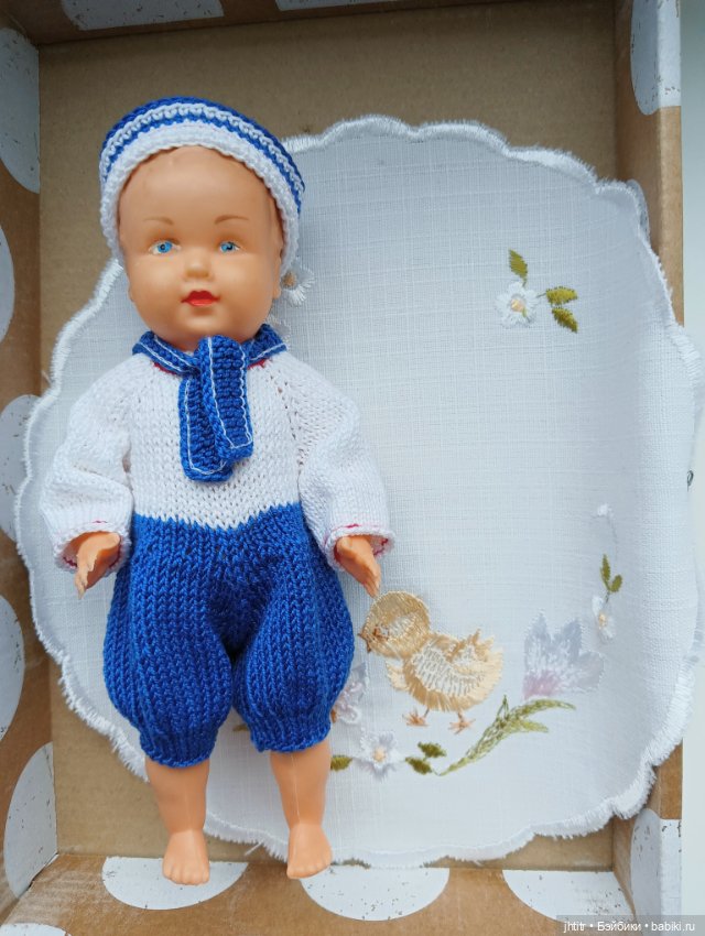 Связала пупсика Связала пупсика