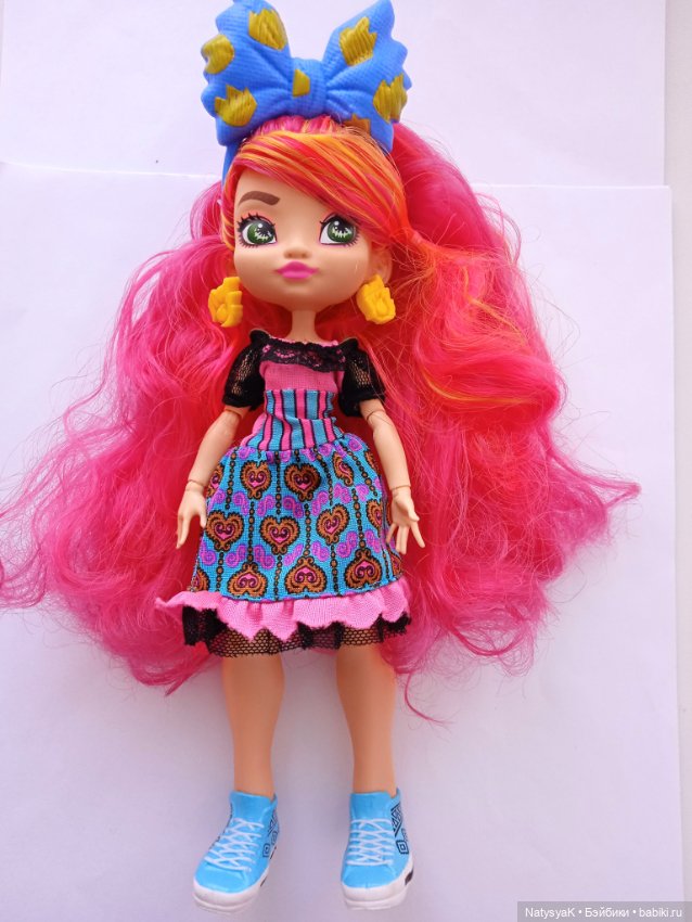 Кукла Эмберли Cave Club — Игровые куклы (фото 3)