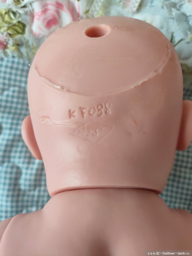 Красивая полностью виниловая кукла (фото 9)